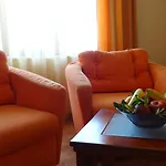 阿达莫酒店