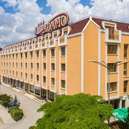 Adamo Hotel