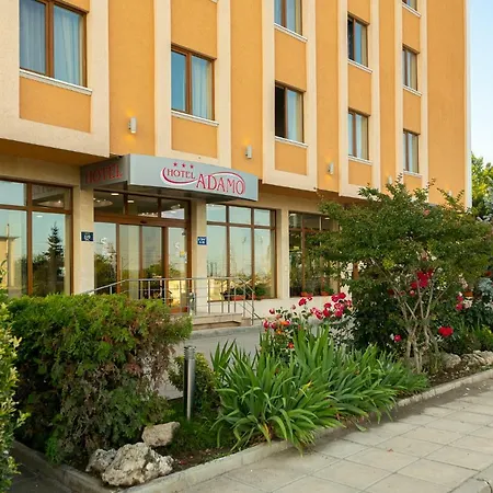 Adamo 3* Warna