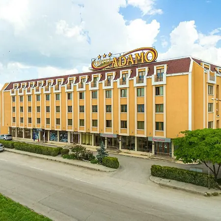 Hotel Adamo Warna